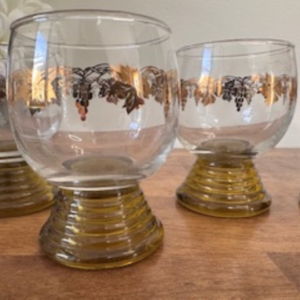 Vintage Mid-Century Mini Römer Wine Glasses Gold Grapevine –Amber Olive Green